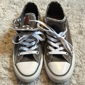 Converse all star gray size 7